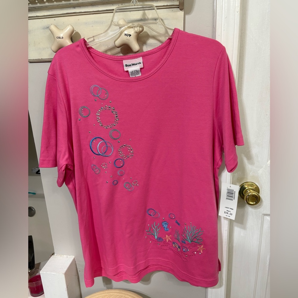 5/$25 Bonworth Pink Ocean Tee L NWT